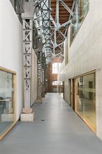 This picture shows building one, the historical building of the new Campus Derendorf of Hochschule Düsseldorf. This building includes the University Library and the Campus IT.